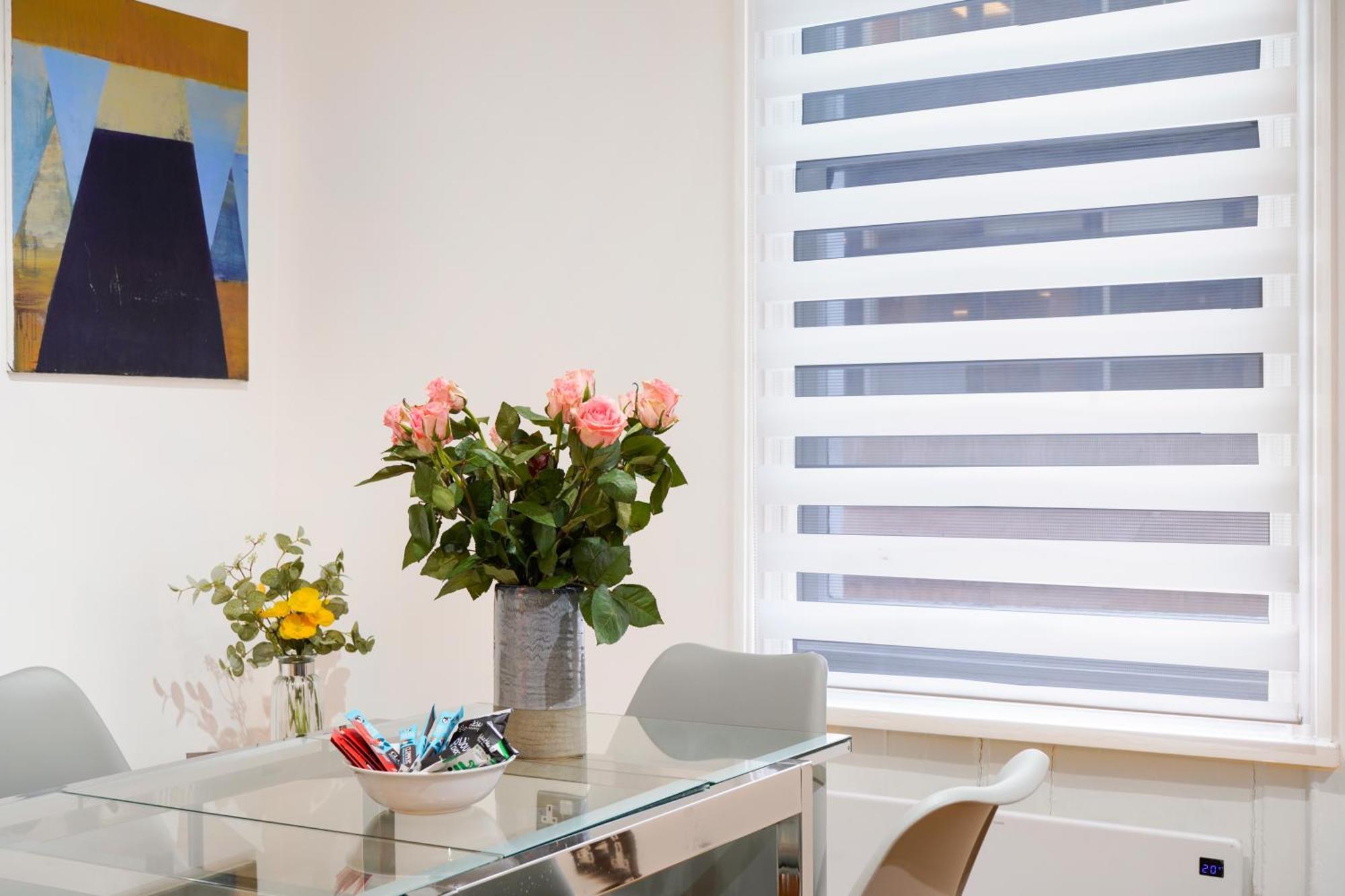 לונדון Apt 1, Soho Apartments 1St Floor By Indigo Flats מראה חיצוני תמונה